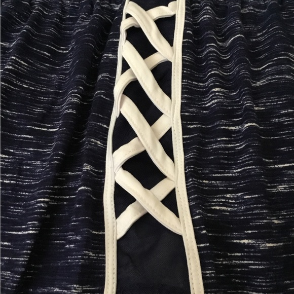 NWT Showsho Strappy Shorts Size Large - Picture 7 of 12